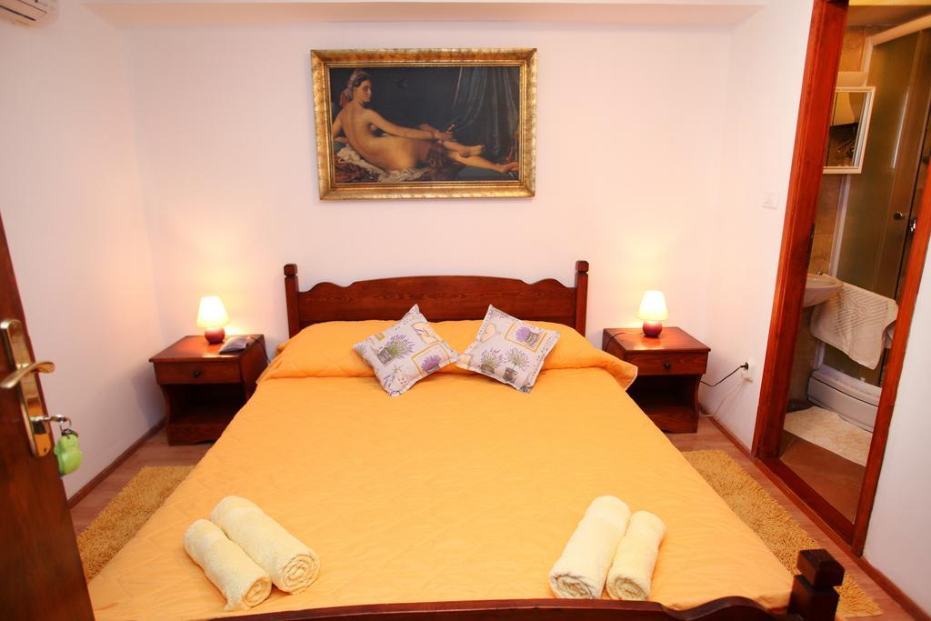 Rooms & Studio Stipcic Trogir Exterior foto